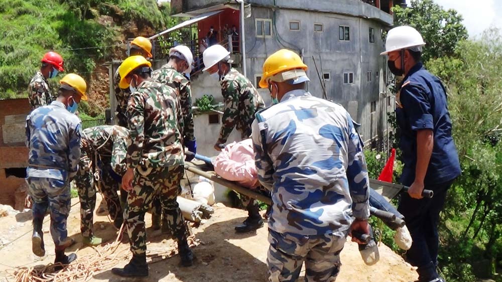 तानसेनमा विपद् व्यवस्थापनमा गर्नुपर्ने उद्दार र तयारीका विषयमा प्रदर्शनी