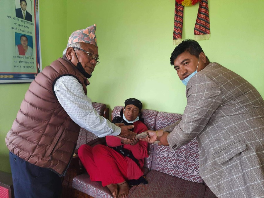 आर्थिक अवस्था कमजोर हुँदा उपचार खर्च पुर्याउन कठिन, पीडितहरुद्वारा आर्थिक सहयोग गर्न आग्रह