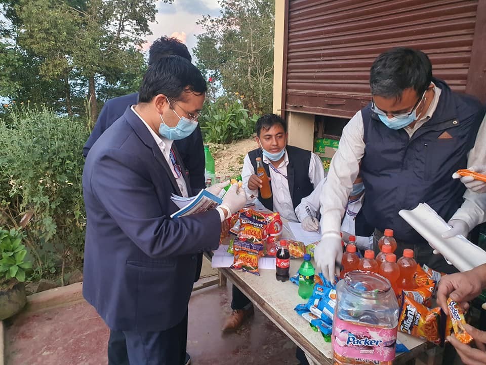 गुल्मीदरबार गाउँपालिकाले गर्यो बजार अनुगमन