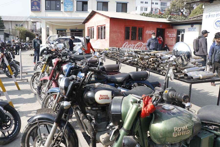चोरी भएका मोटरसाइकल सम्बन्धित धनीलाई जिम्मा