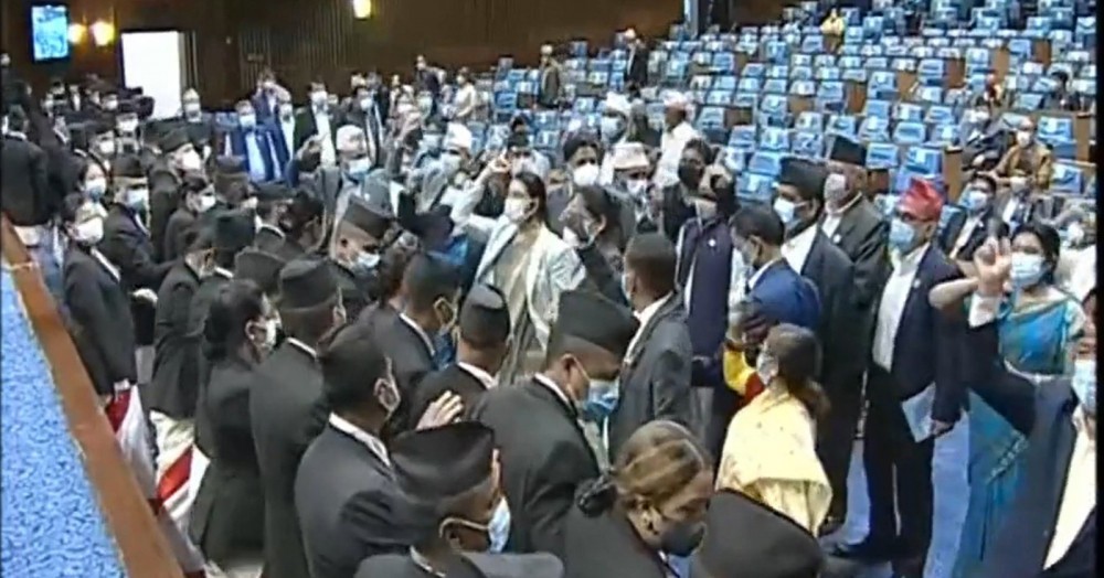 संसद बैठक स्थगित