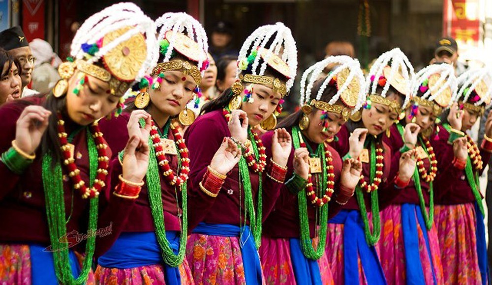 मनाइयो सोनाम ल्होसार