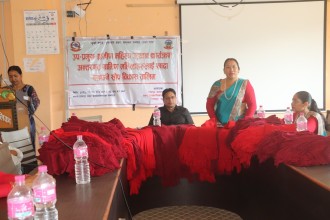 महिलालाई आत्मनिर्भर बनाउन रामपुरमा खादा बनाउने तालिम