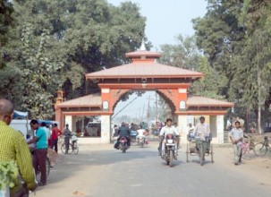 भारतबाट दसैँ मनाउन ५० हजारभन्दा बढी नेपाली फर्किए