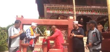 दर्लम महाकाली मन्दिरमा सेनाले चढायो २५ किलोको घण्टी