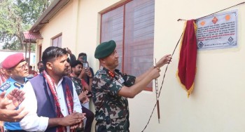 नेपाली सेनाद्वारा विद्यालय भवन निर्माण