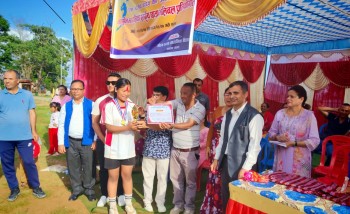 तानसेमा नगरस्तरीय  छात्रा  भलिबलमा सेन मावि प्रथम