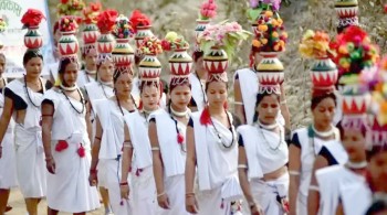 हराउँदै ‘अग्राशन’ लैजाने चलन