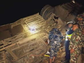धादिङमा बस दुर्घटना १७ को मृत्यु, २४ घाइते