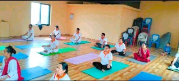 योगमा आकर्षण