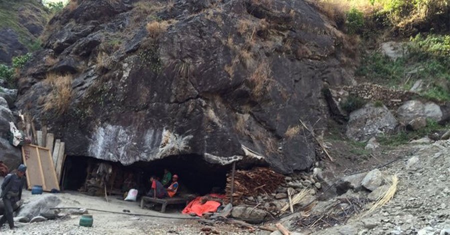लकडाउनले ओडारमा पुर्यायो