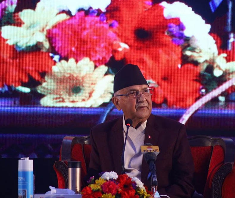 प्रधानमन्त्रीमा ओलीको पनि दाबी