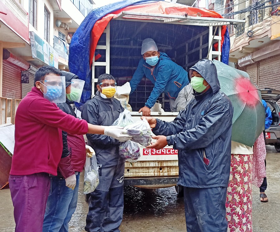 ‘कृषि एम्बुलेन्सले’ कृषकलाई राहत, उपभोक्तालाई सहज