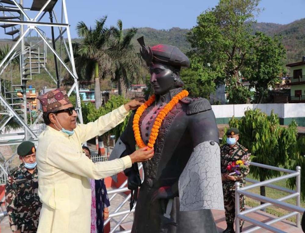 जीतगढीमा वीर योद्वाको सालिक अनावरण