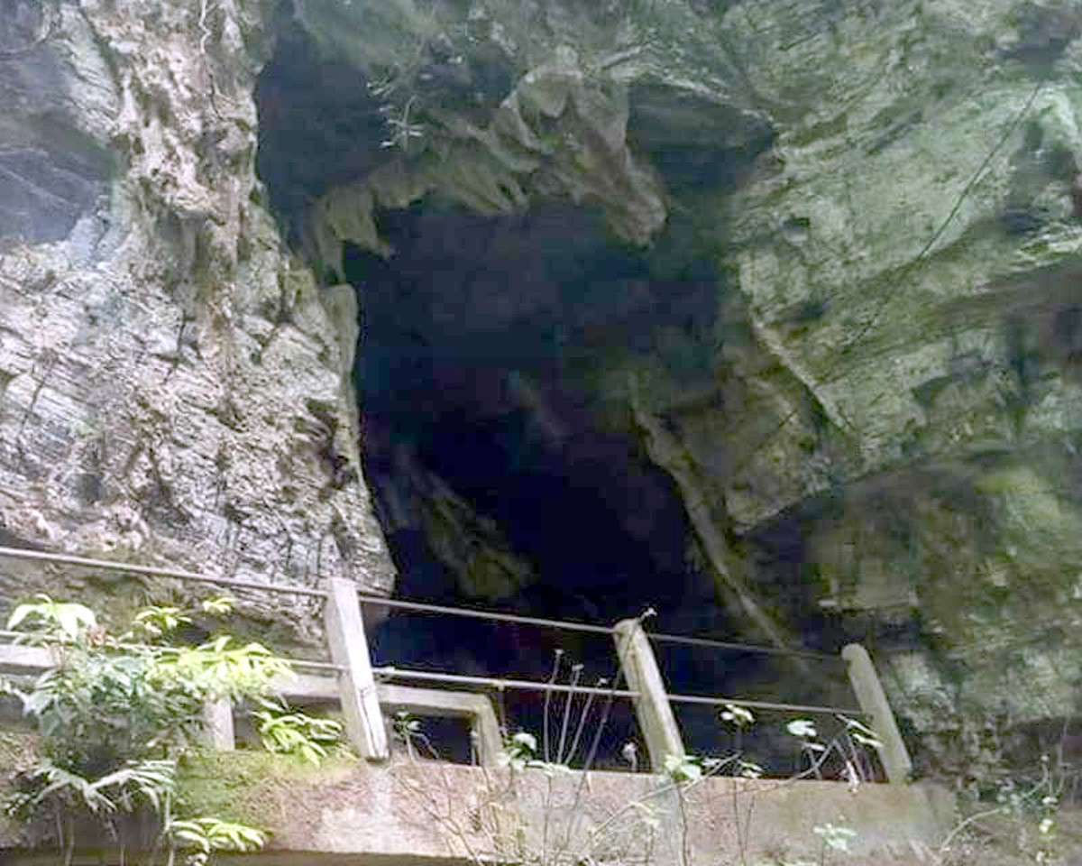 धुर्कोटमा नयाँ गुफा फेला