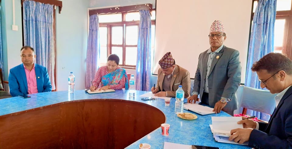 प्रदेश सभामुख र तानसेनका जनप्रतिनिधिबिच छलफल