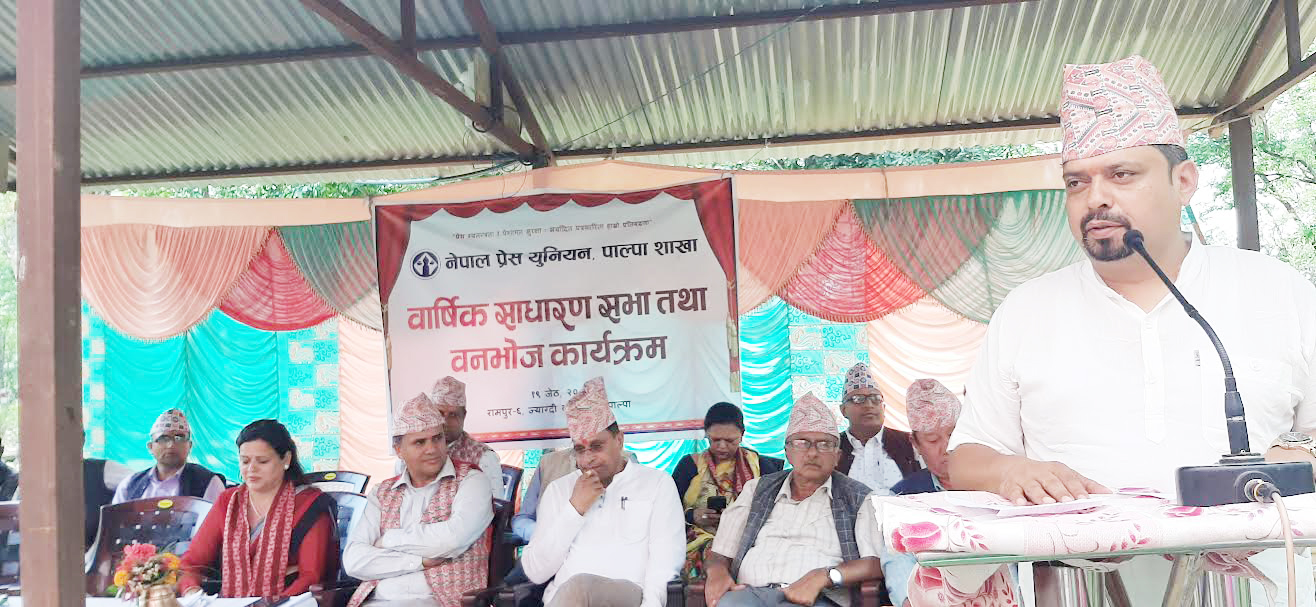 प्रेसमाथिको आक्रमण नै लोकतन्त्रमाथिको प्रहार हो: लम्साल