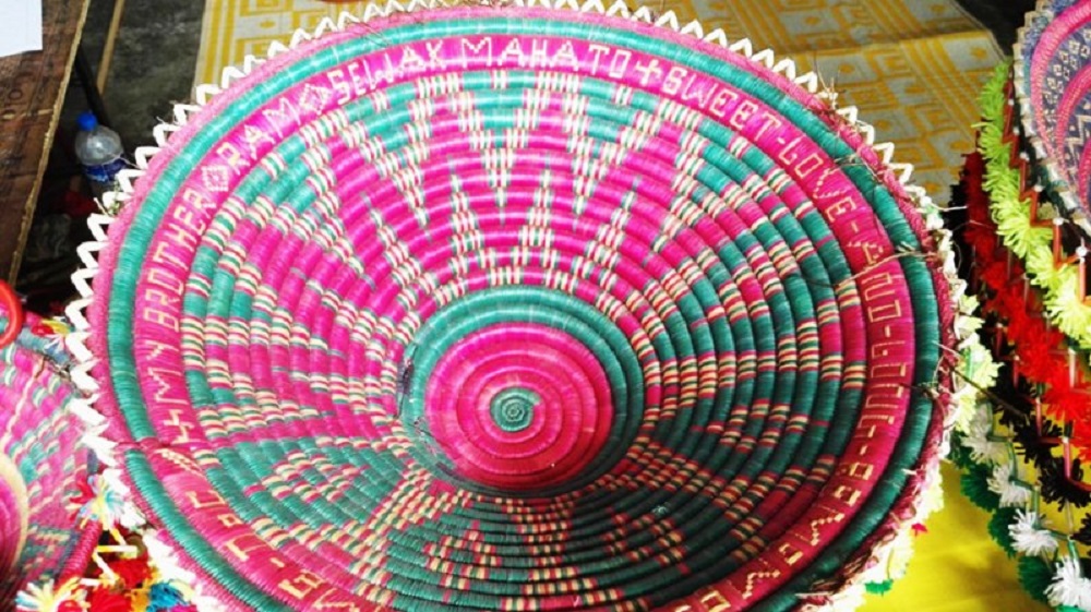 लोप हुँदै थारु समुदायको ‘ढकिया’