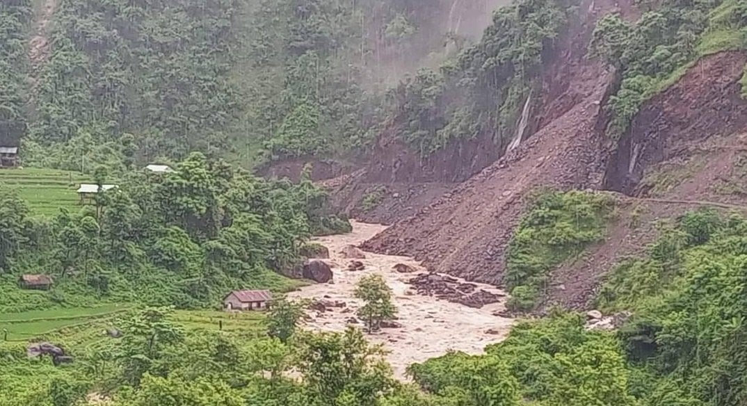 विपद्बाट ५० जिल्ला प्रभावित, ४१ जनाको मृत्यु