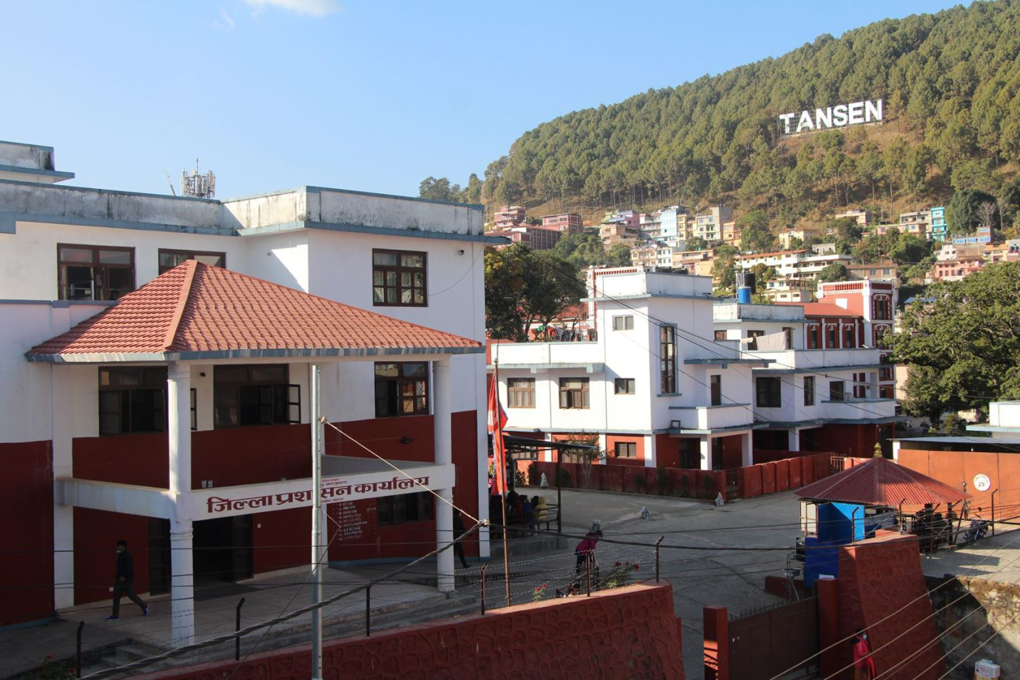 हातहतियार बुझाउन पाल्पा प्रशासनको आग्रह