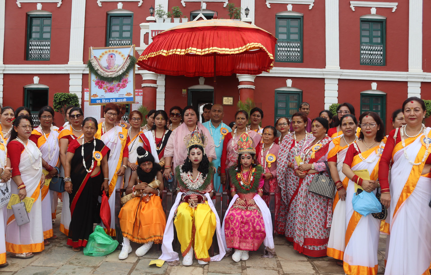 पाल्पामा निकालियो गाईजात्रा : तानसेनमा सार्वजनिक विदा