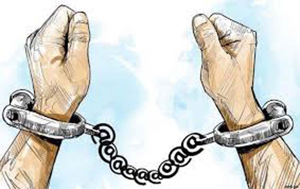 सहकारीको रकम हिनामिना गर्ने छ जना पक्राउ