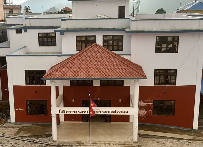 पाल्पामा स्वास्थ्य मापदण्डमा कडाइ, मास्क नलगाई हिड्नेलाई कारवाही गरिने