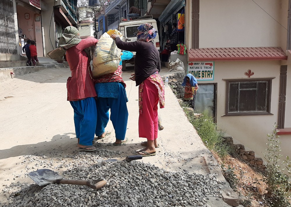 नारी दिवसले छोएन पाल्पाका श्रमिक महिलालाई