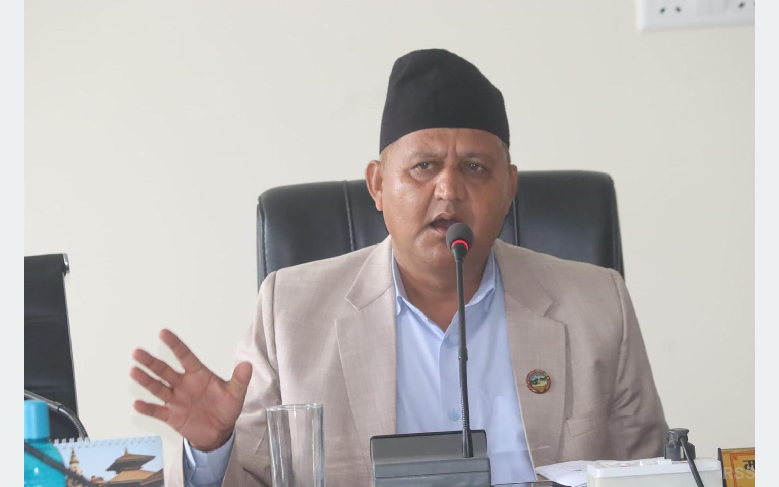 ‘समुदायस्तरको स्वास्थ्य सेवाको मेरुदण्ड स्वास्थ्य स्वयंसेविका हुन्’