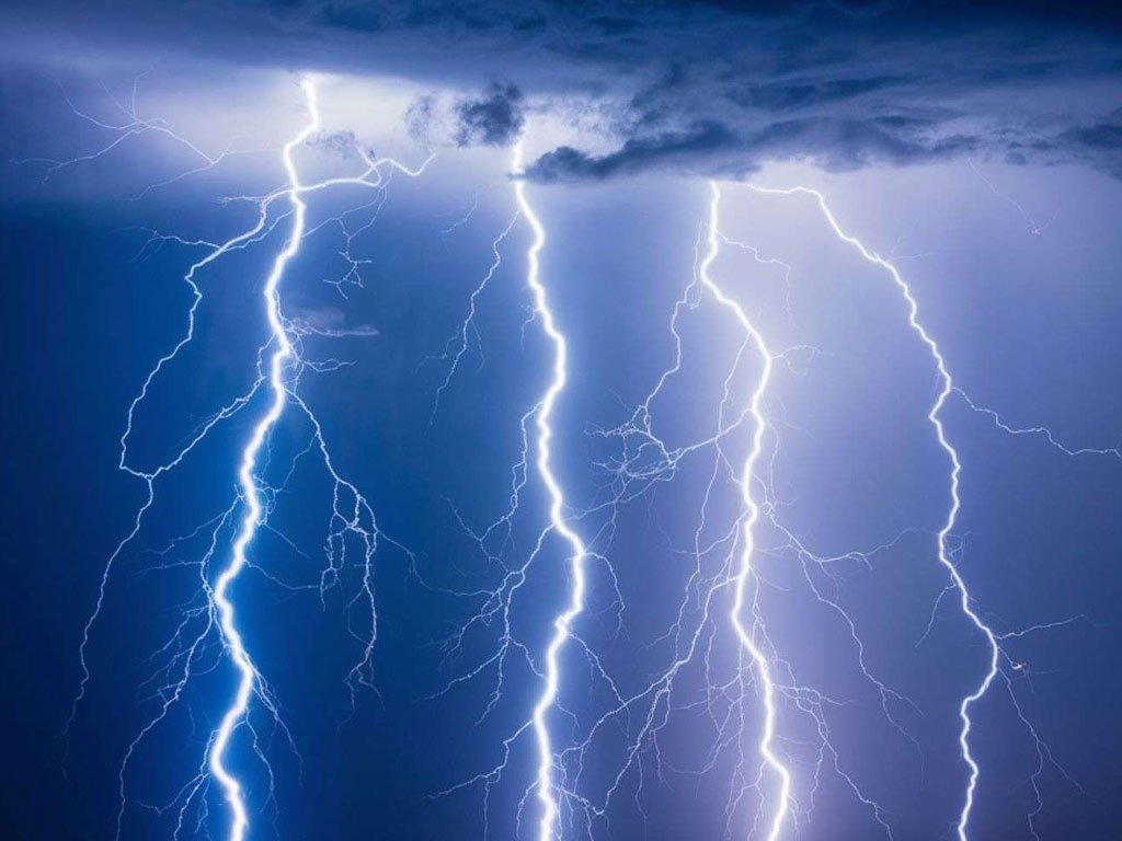 गुल्मीमा चट्याङ लाग्दा बालिकाको मृत्यु, दुई जना घाइते