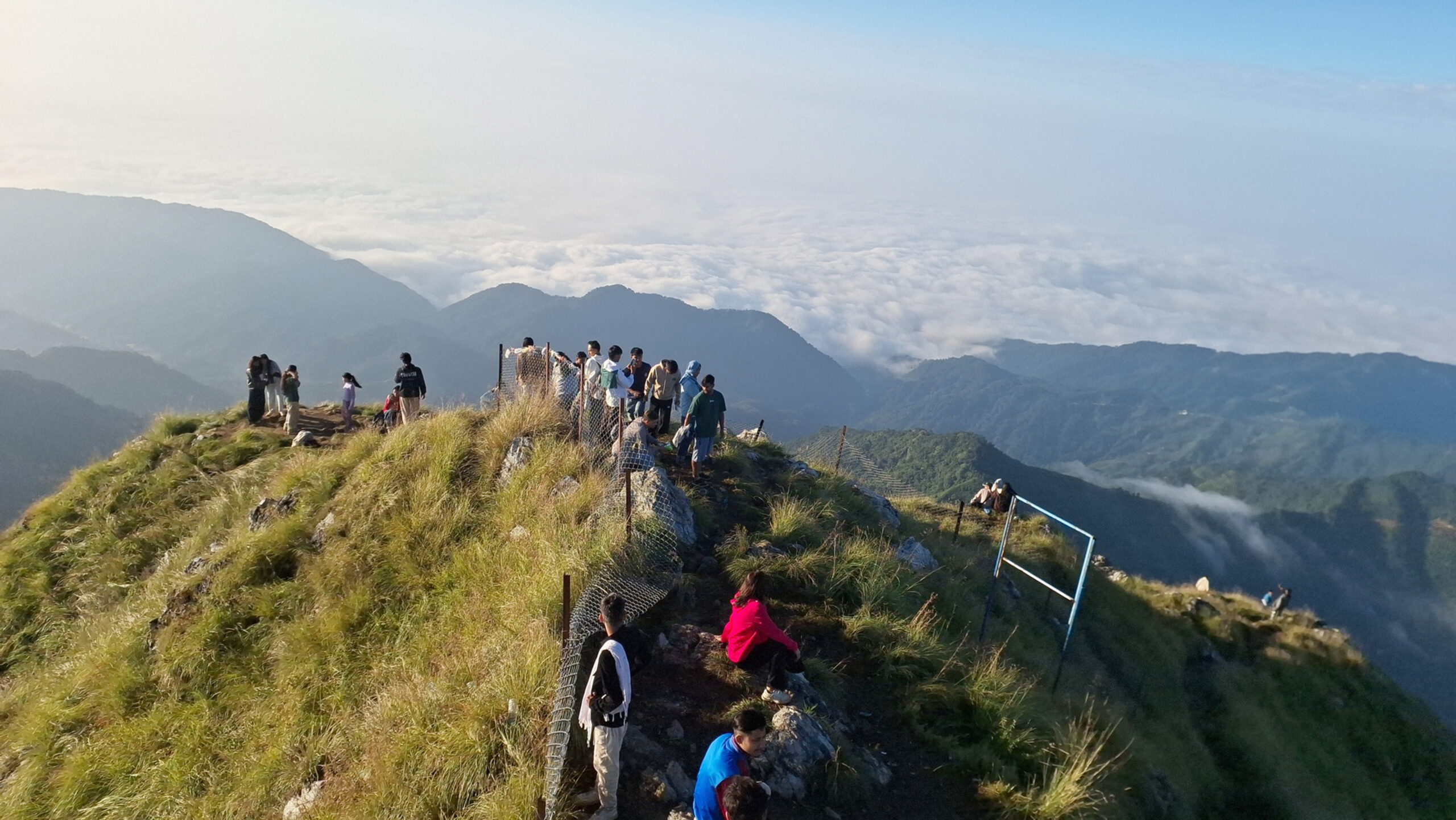 पदयात्रीको रोजाइमा ‘देवचुलीडाँडा’