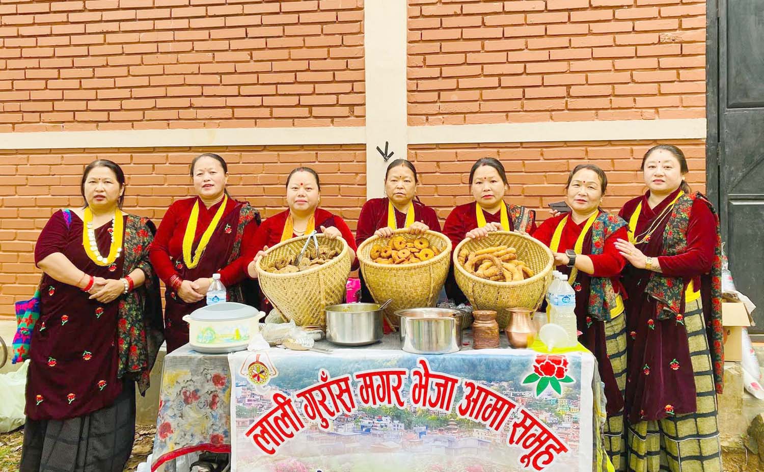 पाल्पामा सडक खाना महोत्सवः स्थानीय खाना र संस्कृतिमा झुम्मिए पर्यटक
