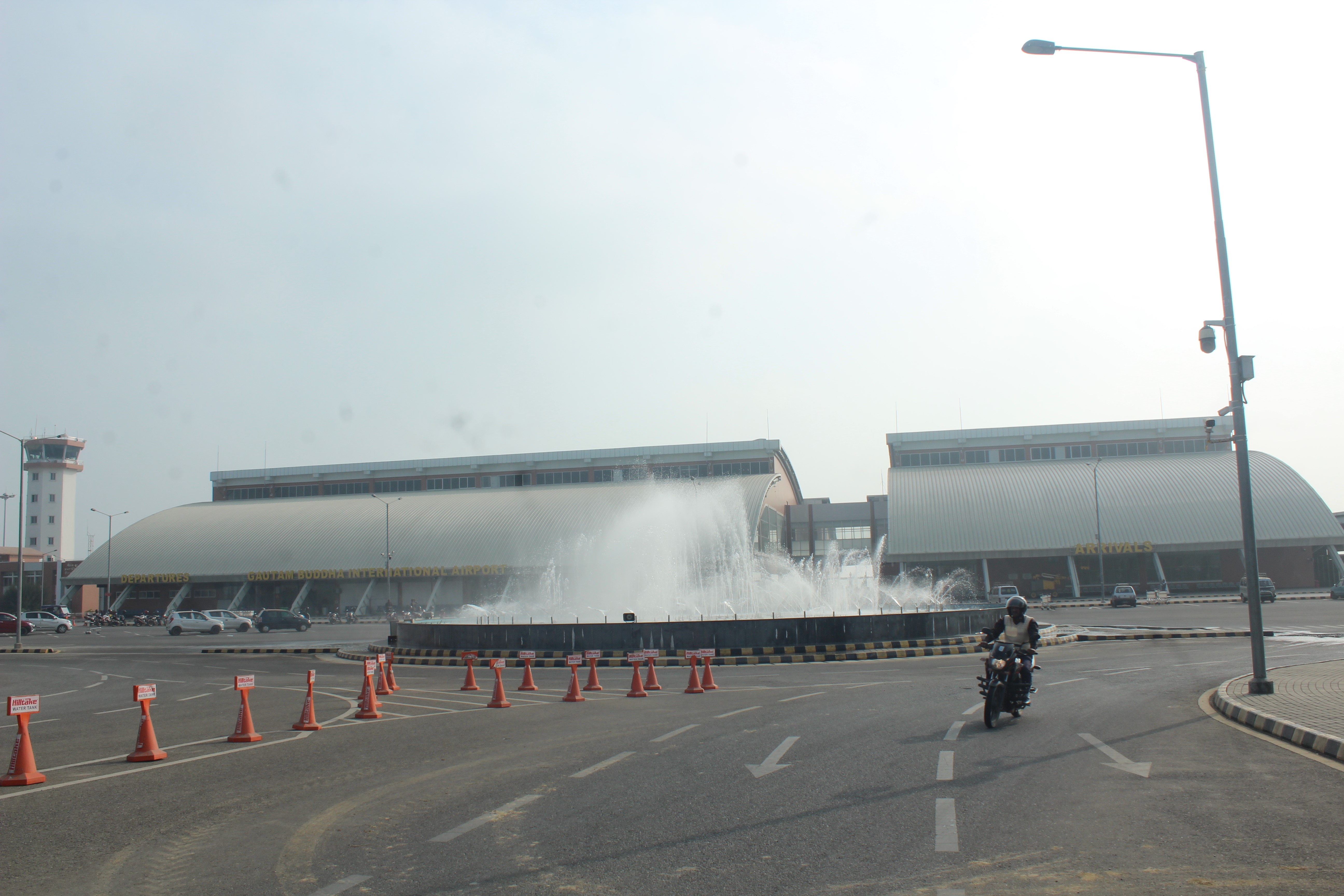 ‘समर शेड्युल’ नहुँदा विमानस्थल फेरि सुनसान