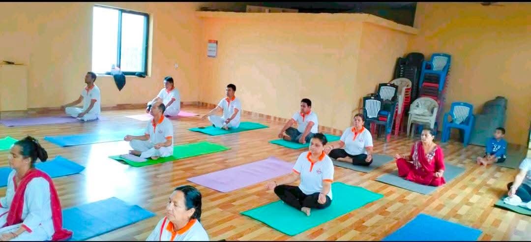 योगमा आकर्षण