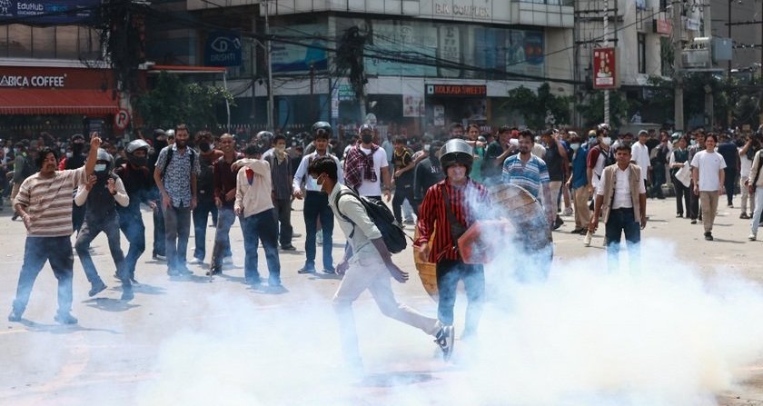 सिमरामा जेन–जी युवा र एमाले समर्थकबीच झडप हुँदा कफ्र्यु