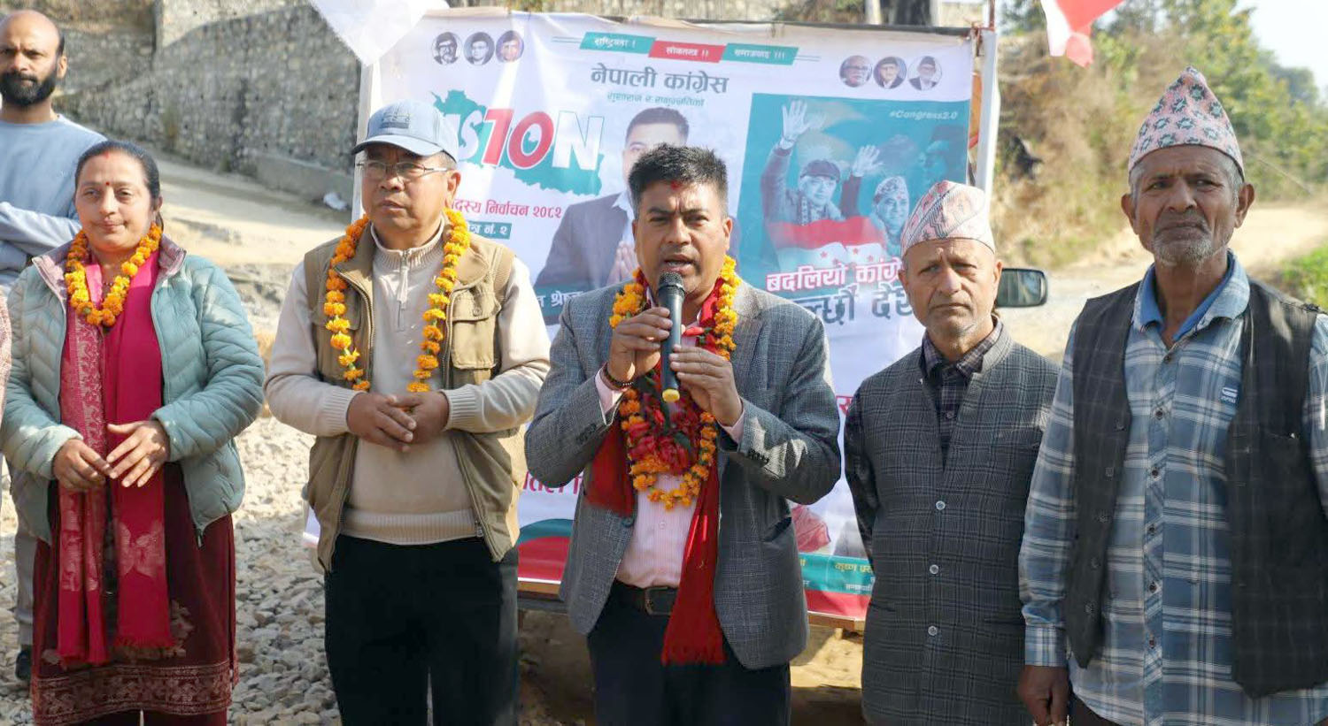 पाल्पाका ग्रामीण क्षेत्रमा स्वच्छ खानेपानी र इन्टरनेटको पहुँच पुर्‍याउने मेरो संकल्प : काँग्रेस उम्मेदवार श्रेष्ठ